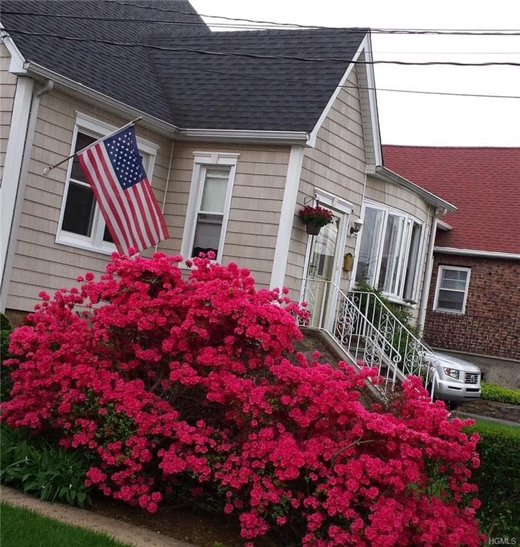 62 (aka) 66 Soundview Avenue, Yonkers