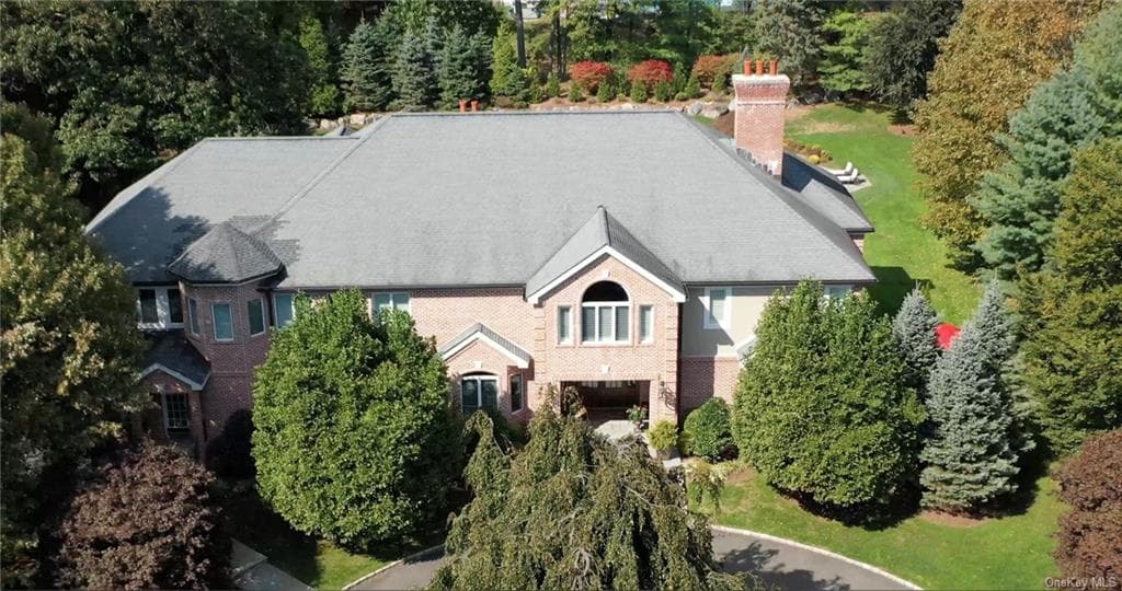 110 Polly Park Road photo 1