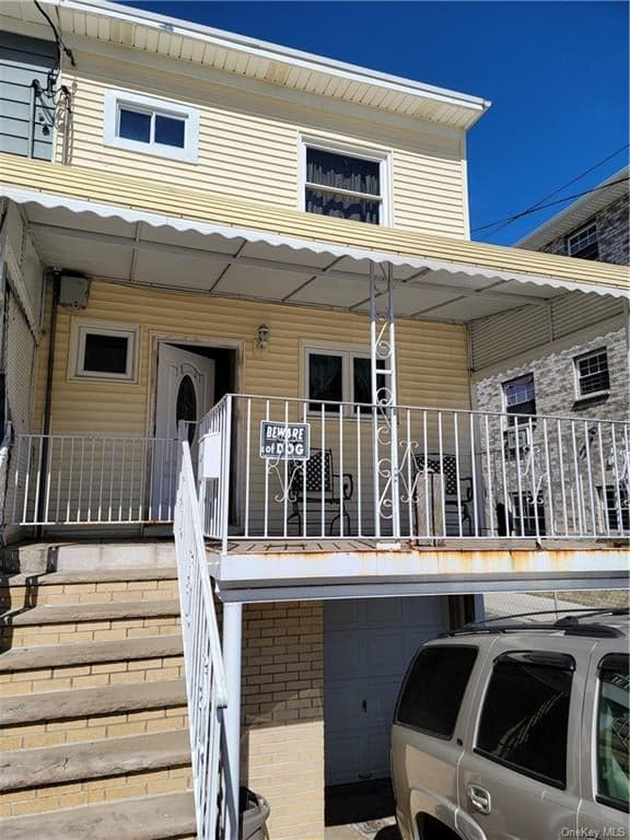1831 Lacombe Avenue photo 1