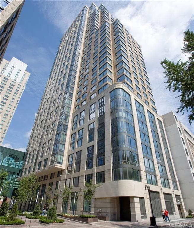 10 City Place Unit: 29C photo 1