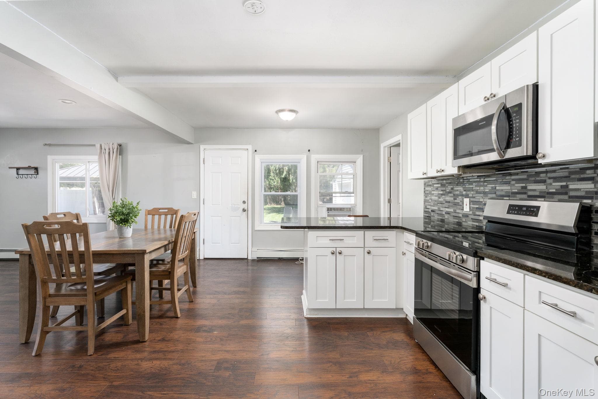 51 Norwood Avenue thumbnail 7
