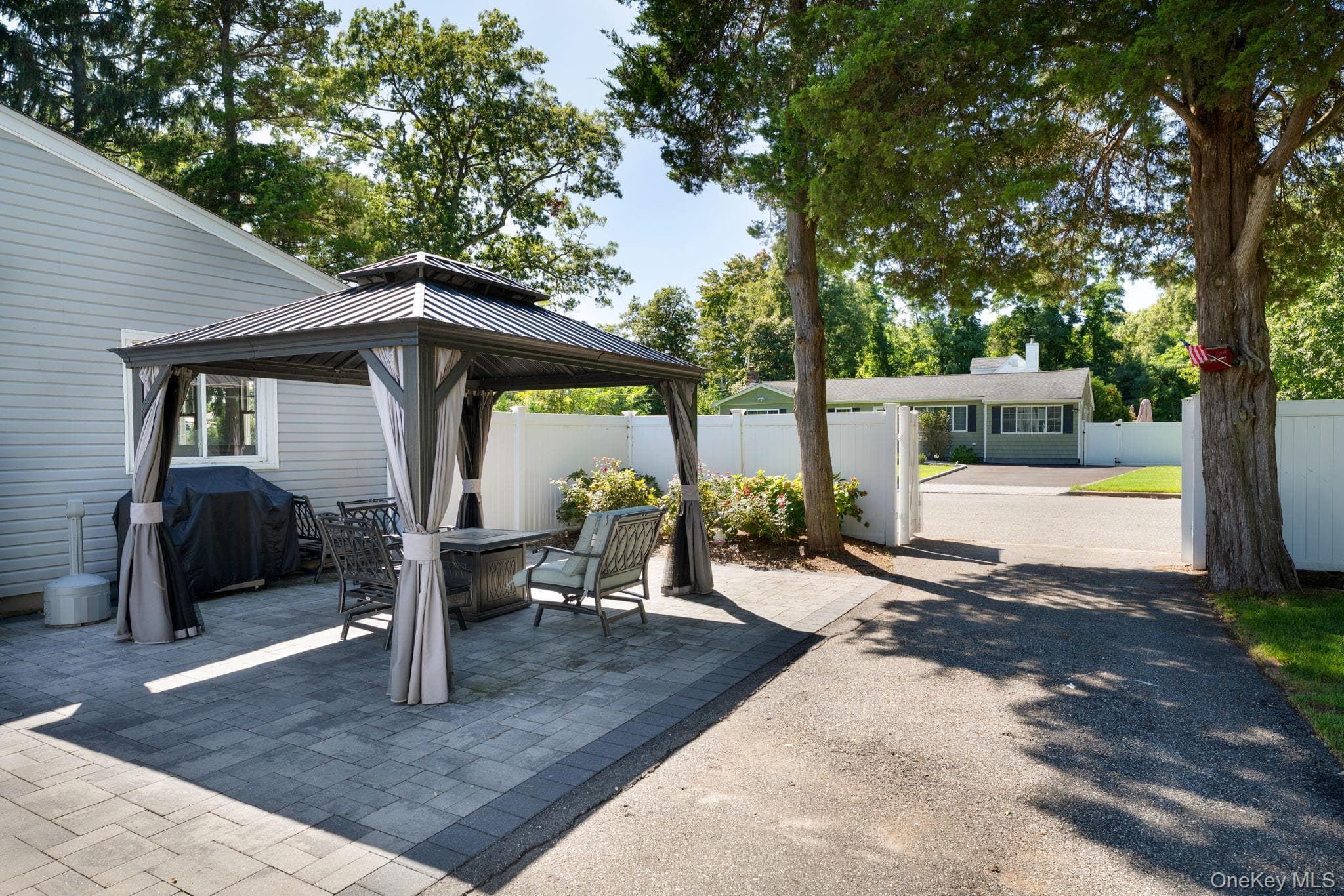 51 Norwood Avenue thumbnail 23