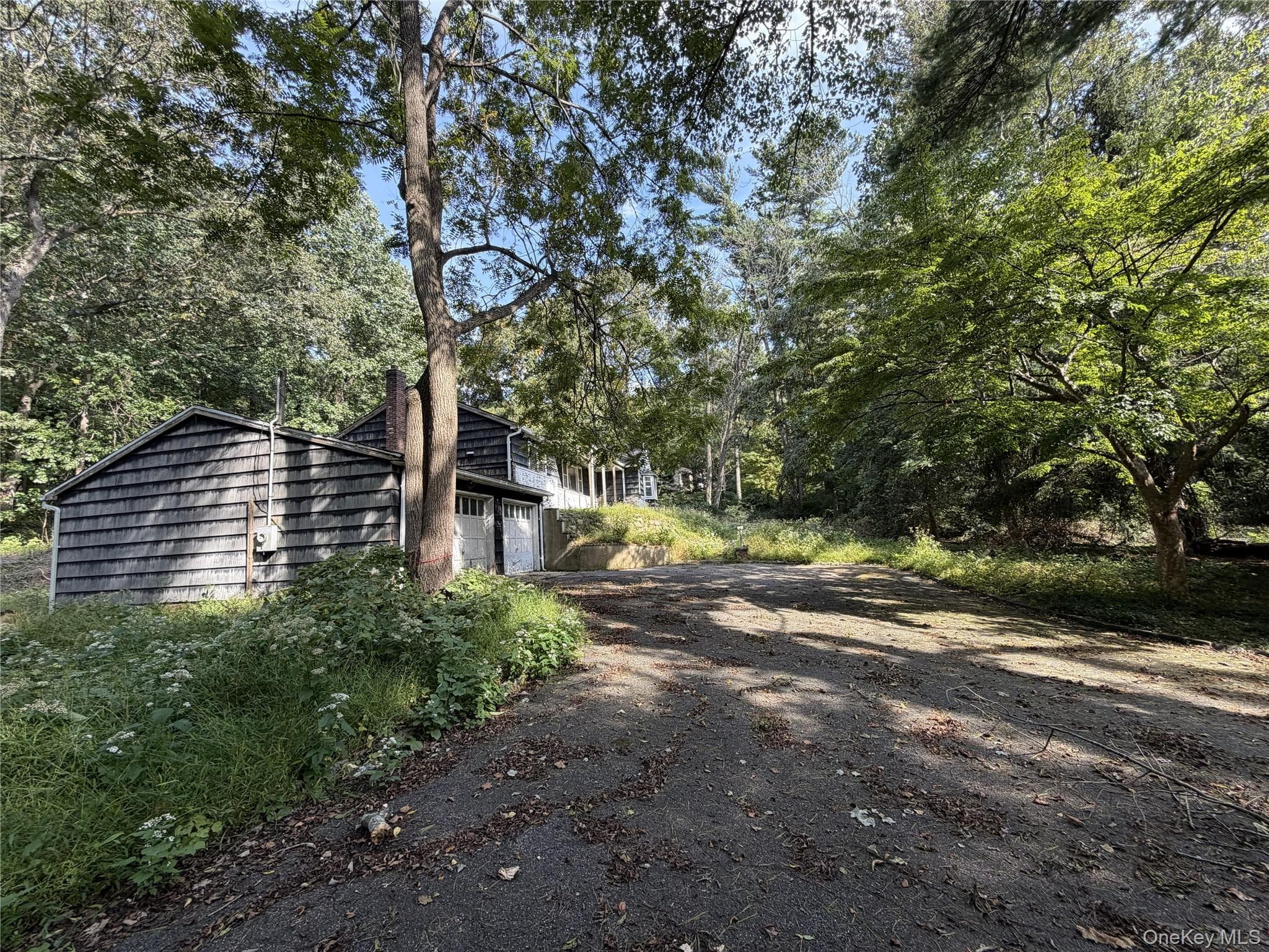 15 Tiffany Road thumbnail 6