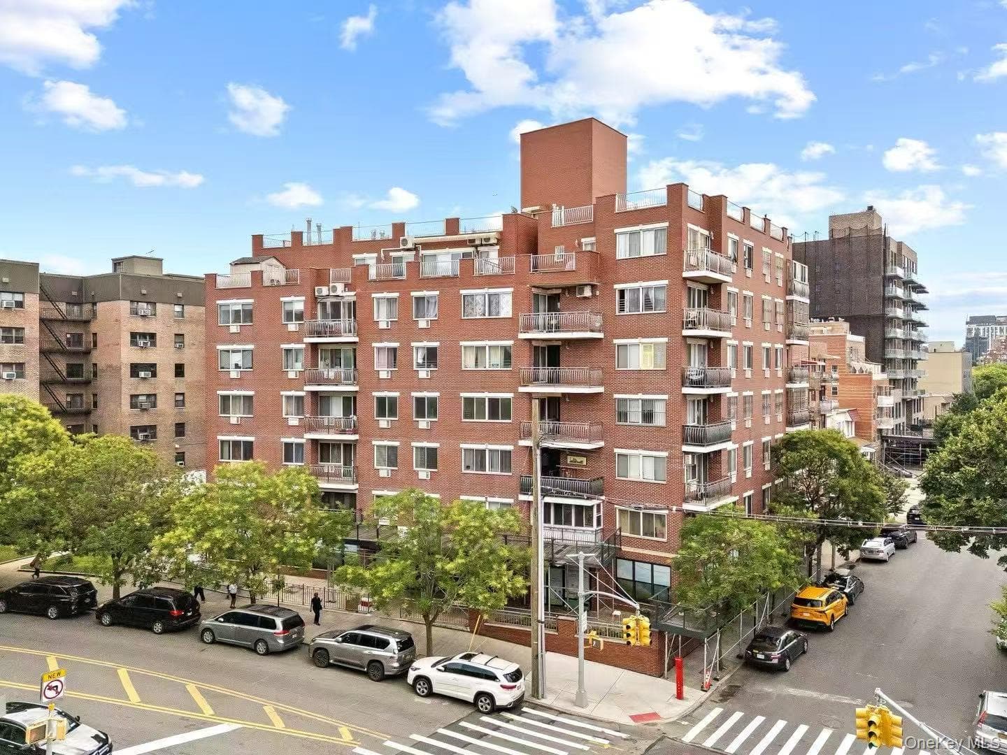 13708 31st Road Unit: 6D, Flushing