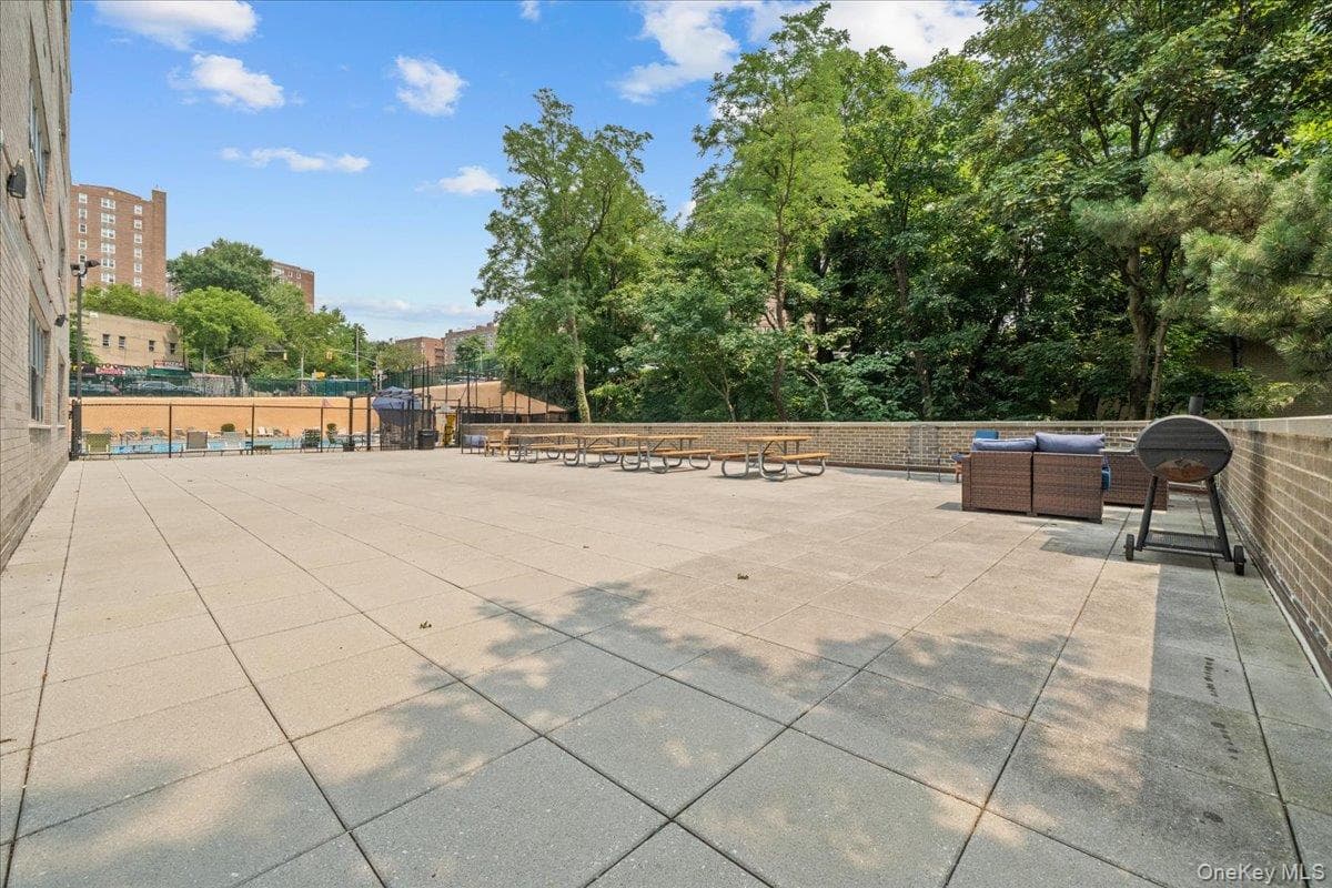 555 Kappock Street Unit: 24T thumbnail 32