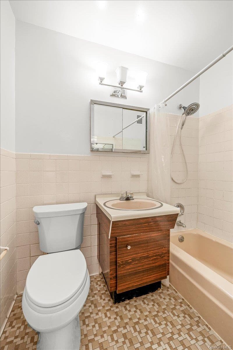 555 Kappock Street Unit: 24T thumbnail 18