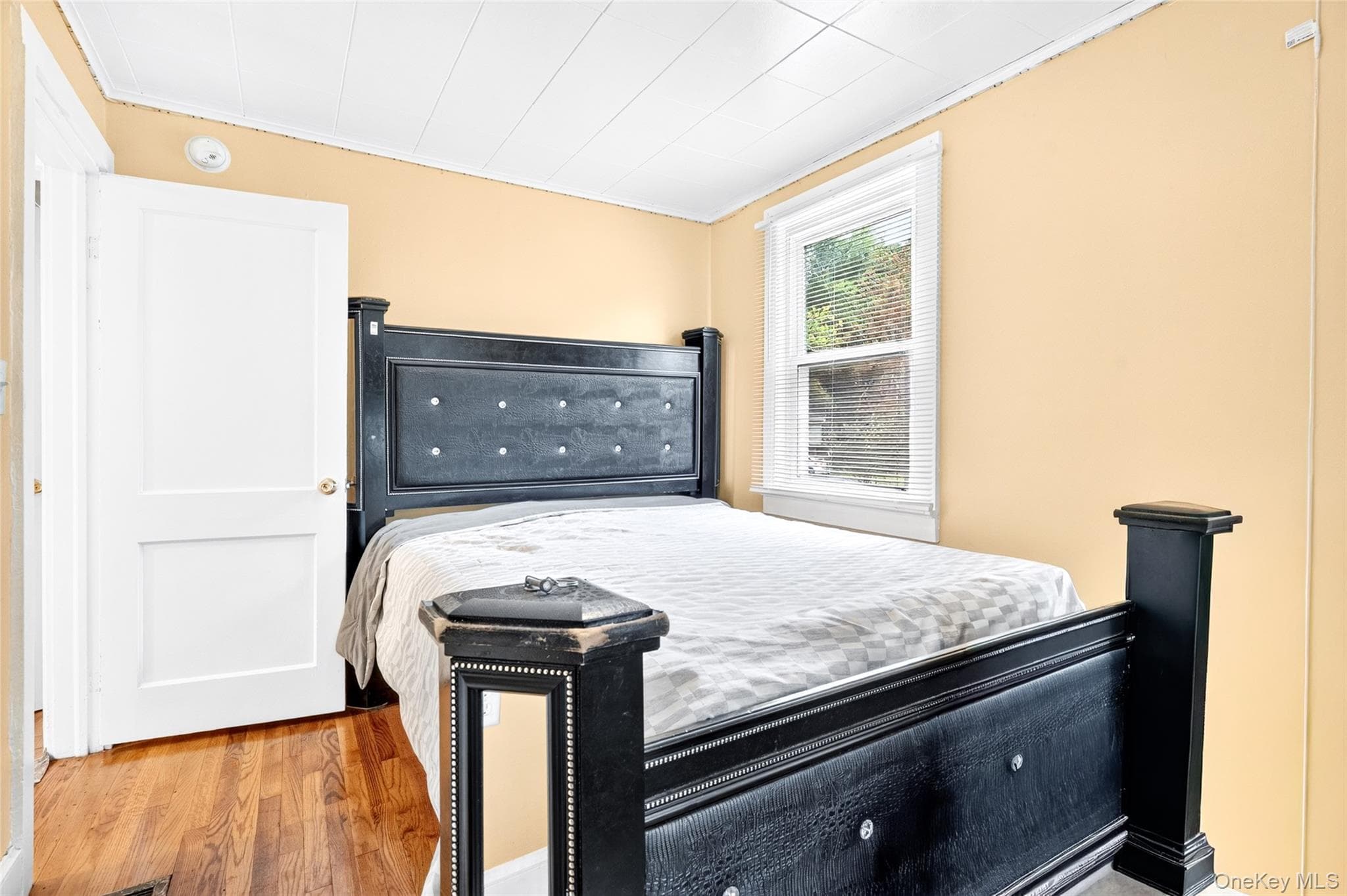 54 Western Avenue thumbnail 16