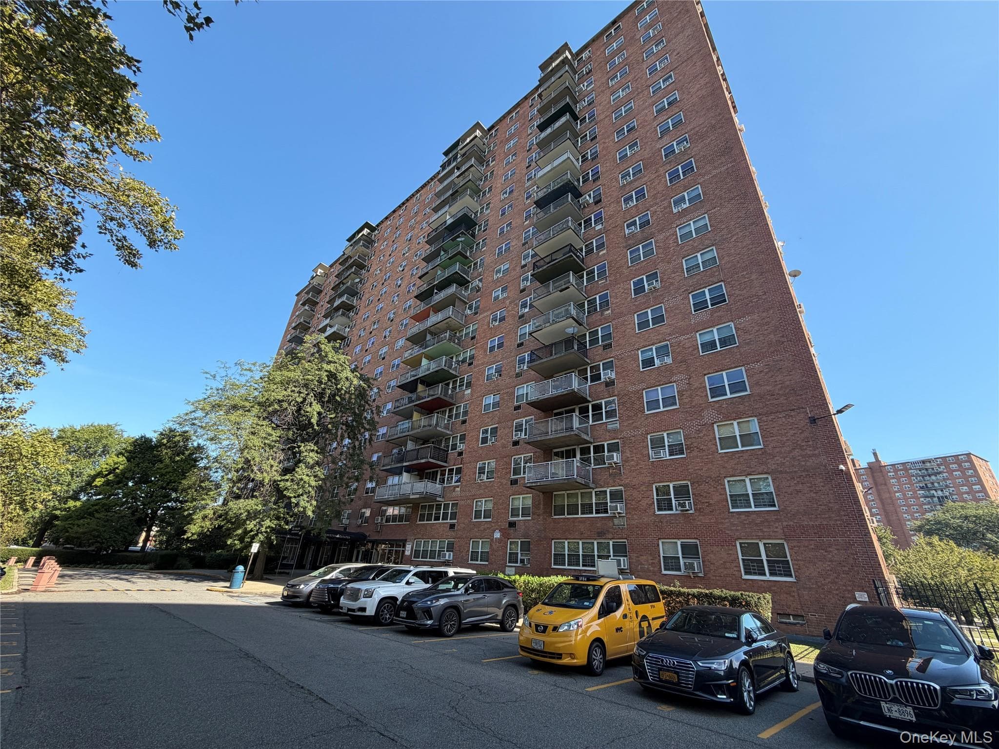 880 Boynton Avenue Unit: 8M thumbnail 2