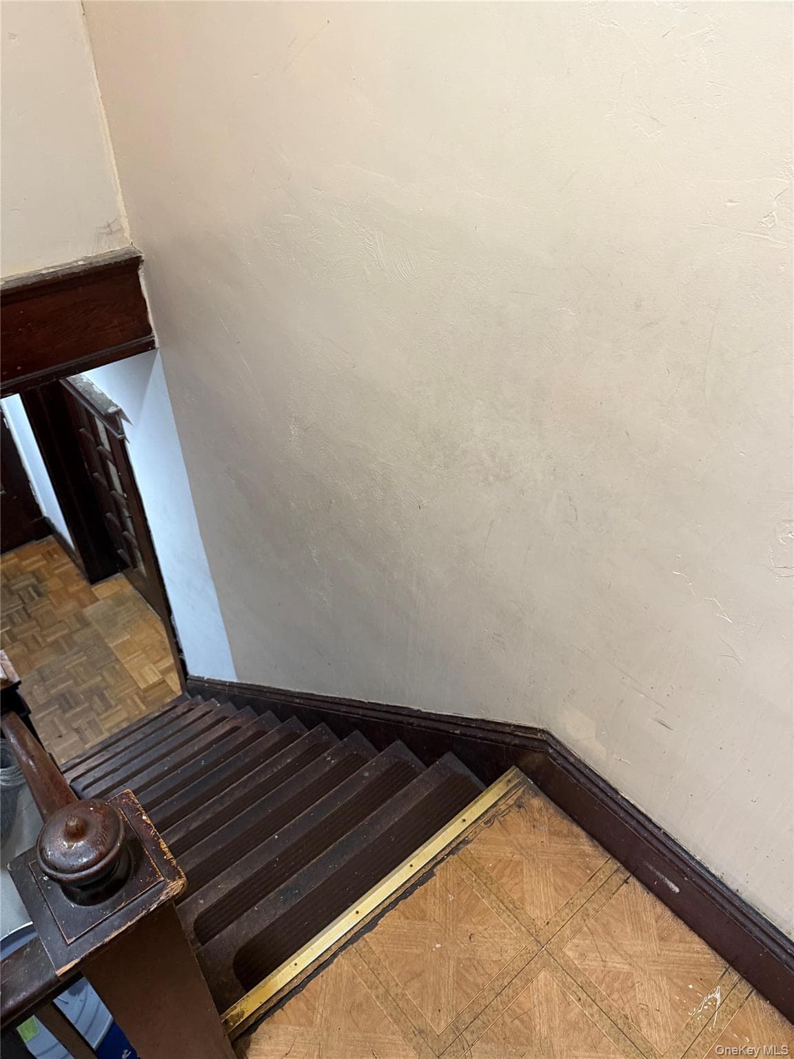 151 Amherst Street thumbnail 12