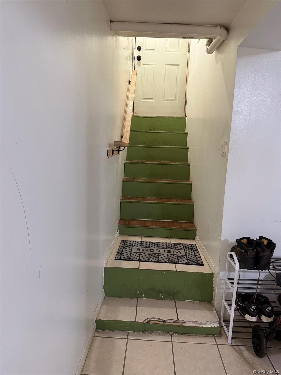 151 Amherst Street thumbnail 4