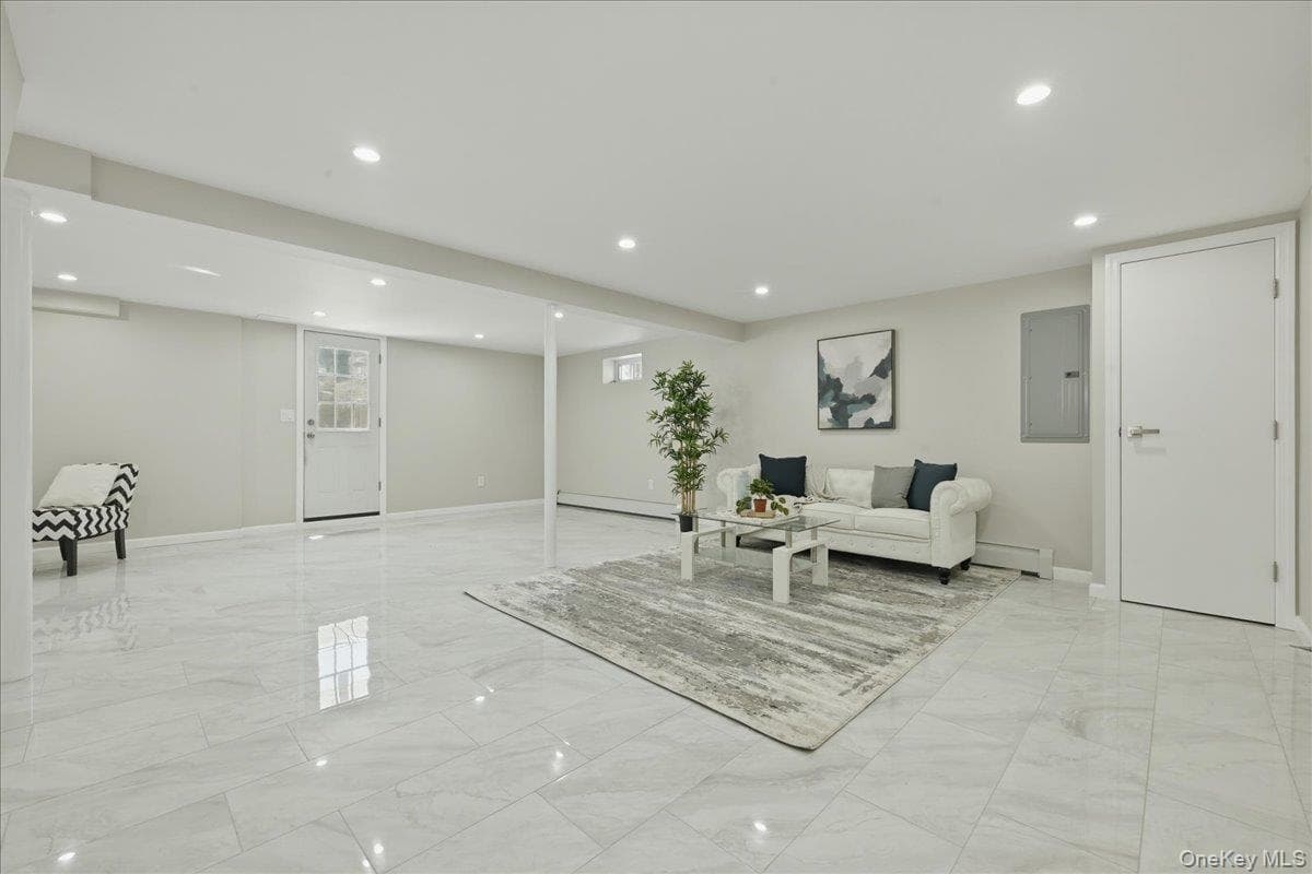 2726 Orchard Street thumbnail 21