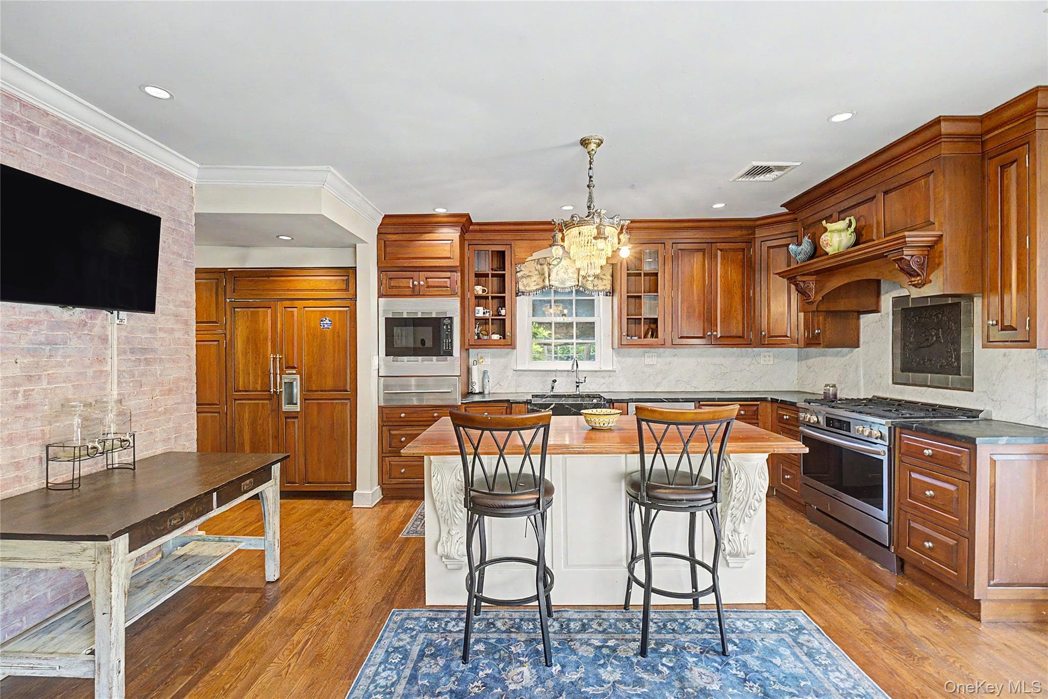 1120 Shore Road thumbnail 40