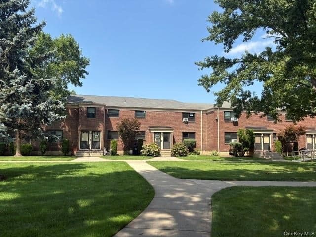 21947 74th Avenue Unit: A1 thumbnail 2