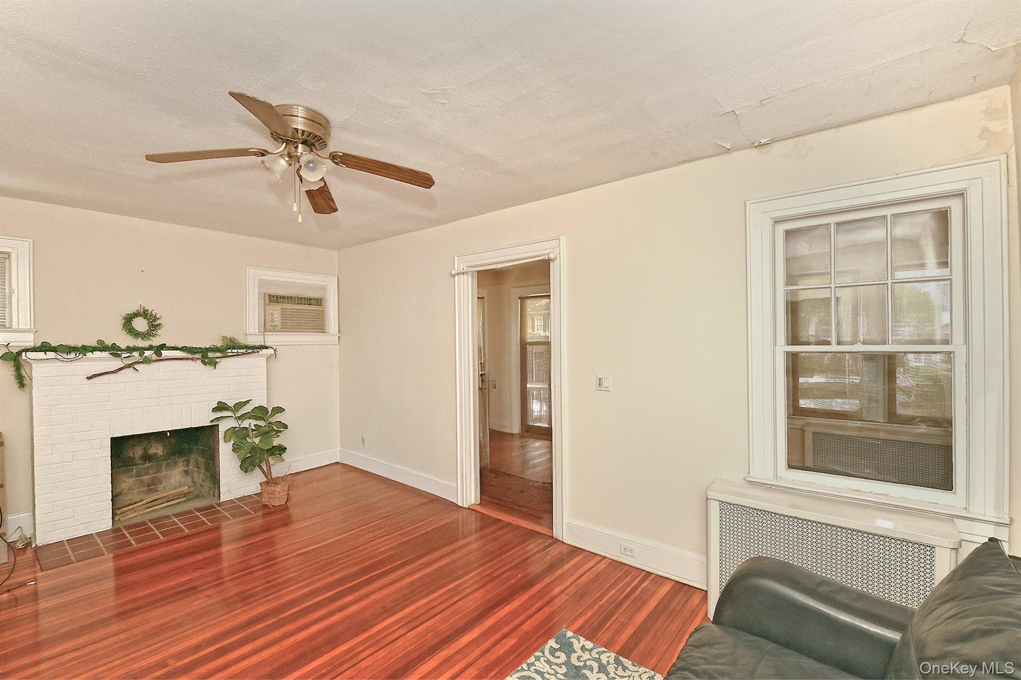51 Bellmore Street thumbnail 8