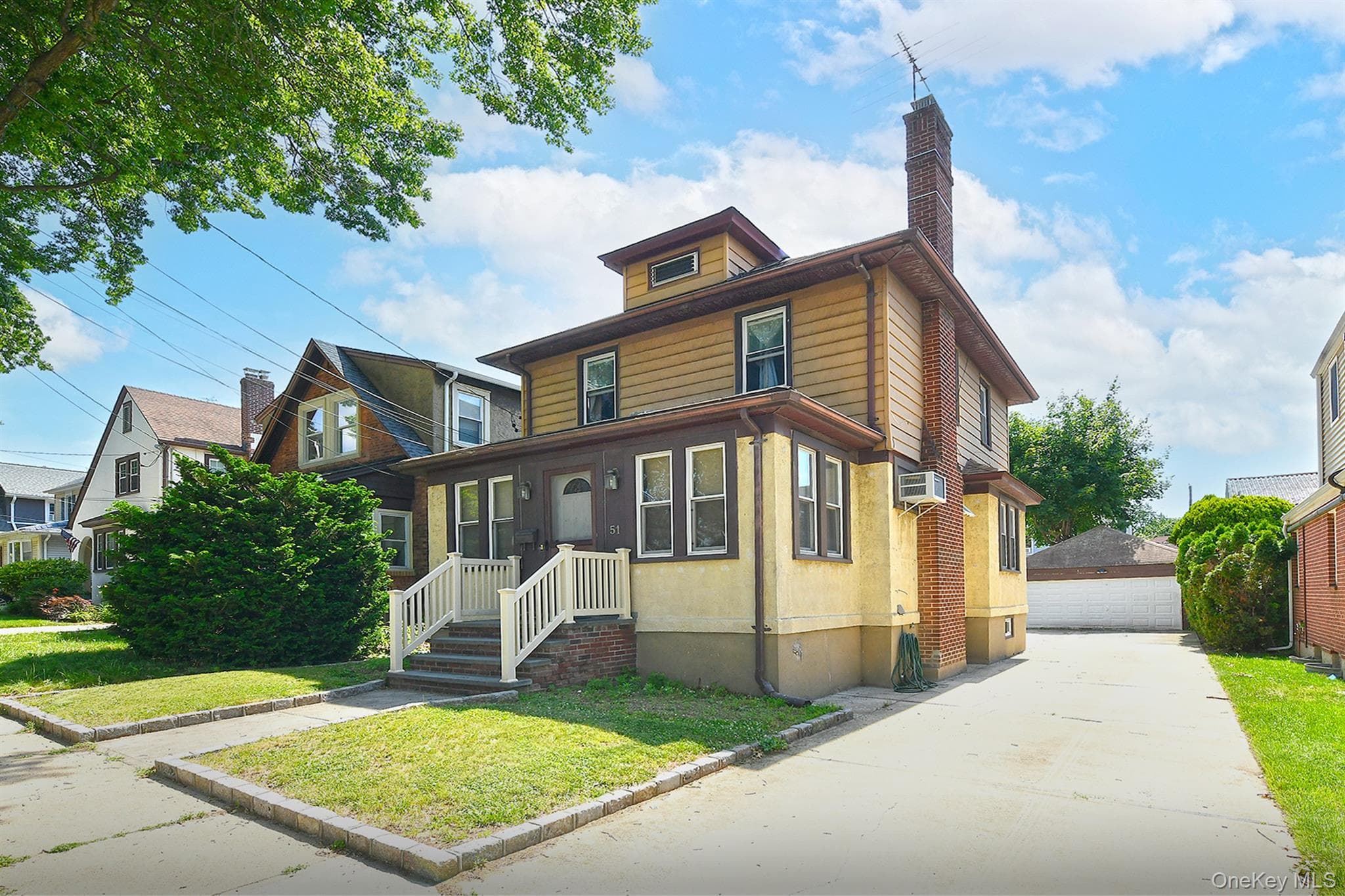 51 Bellmore Street photo 1