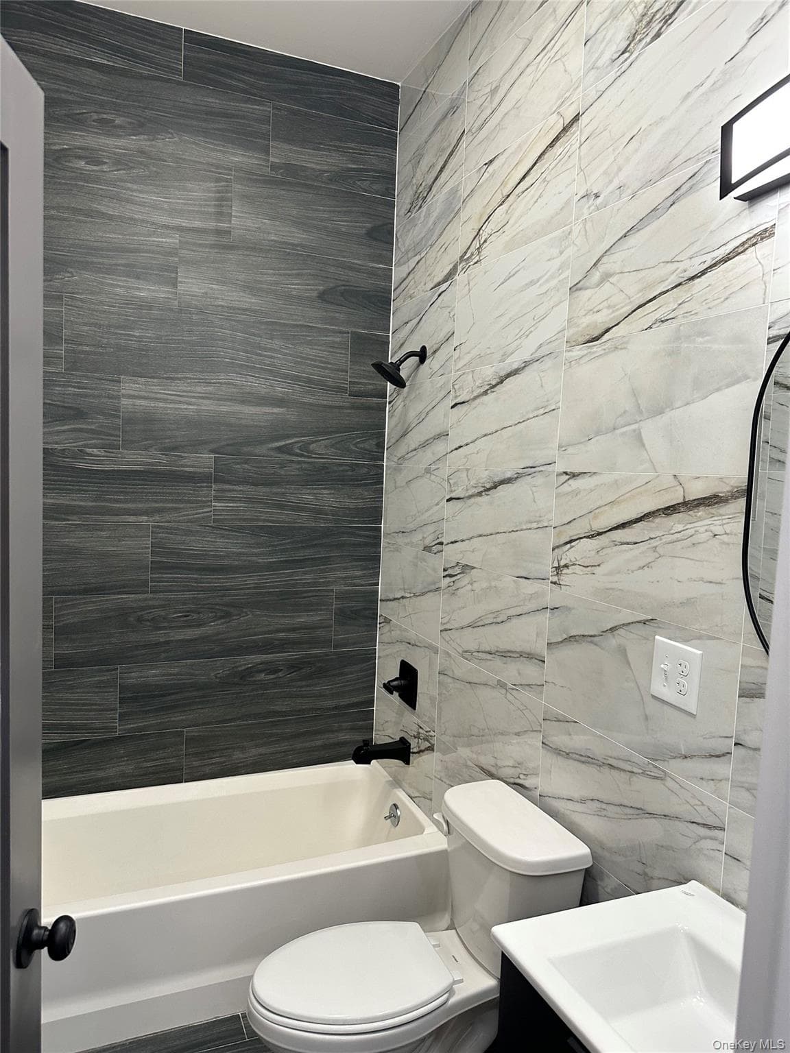 54-58 Smith Street Unit: 54 thumbnail 5