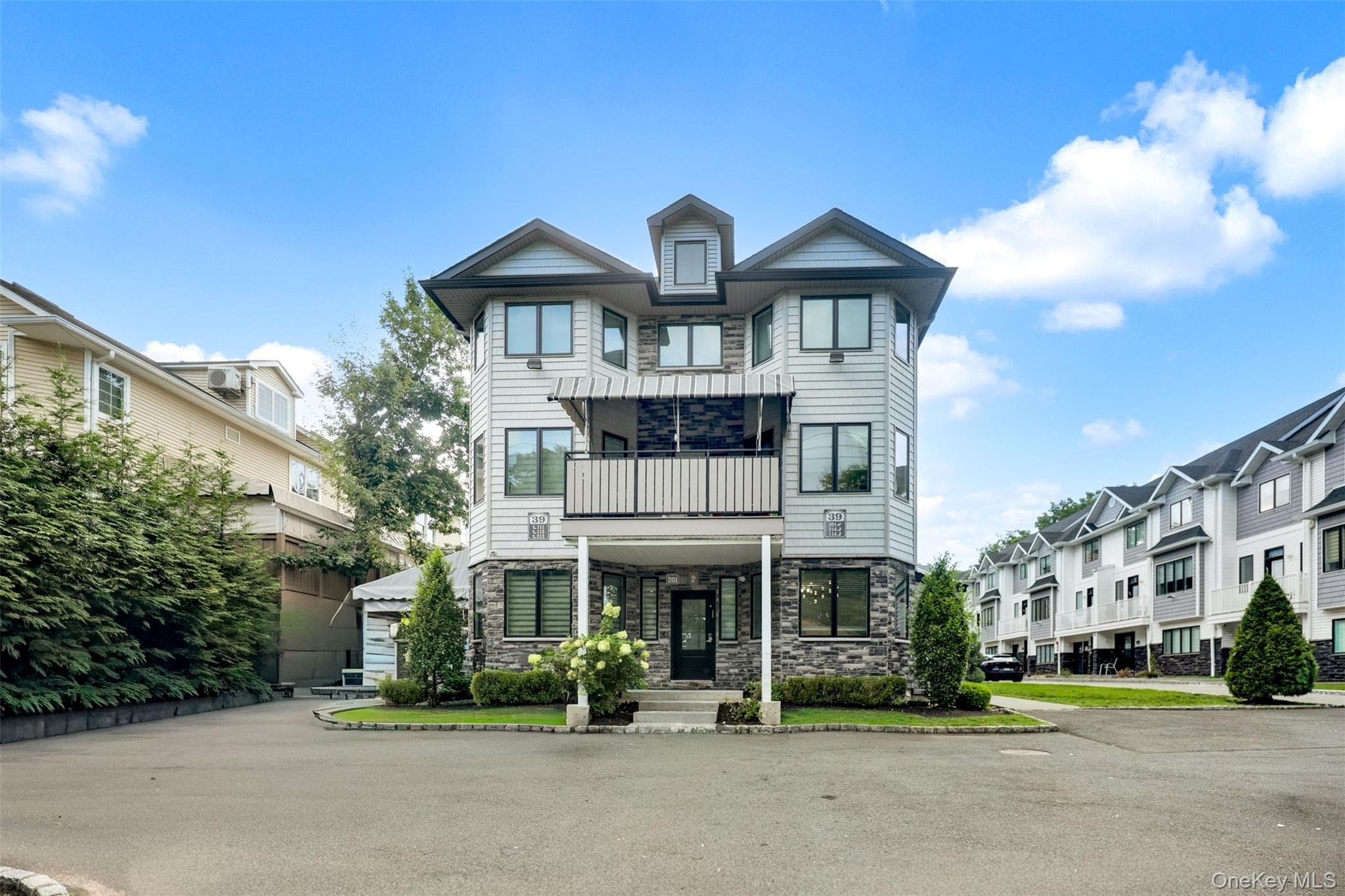 39 Decatur Avenue Unit: 114, Spring Valley