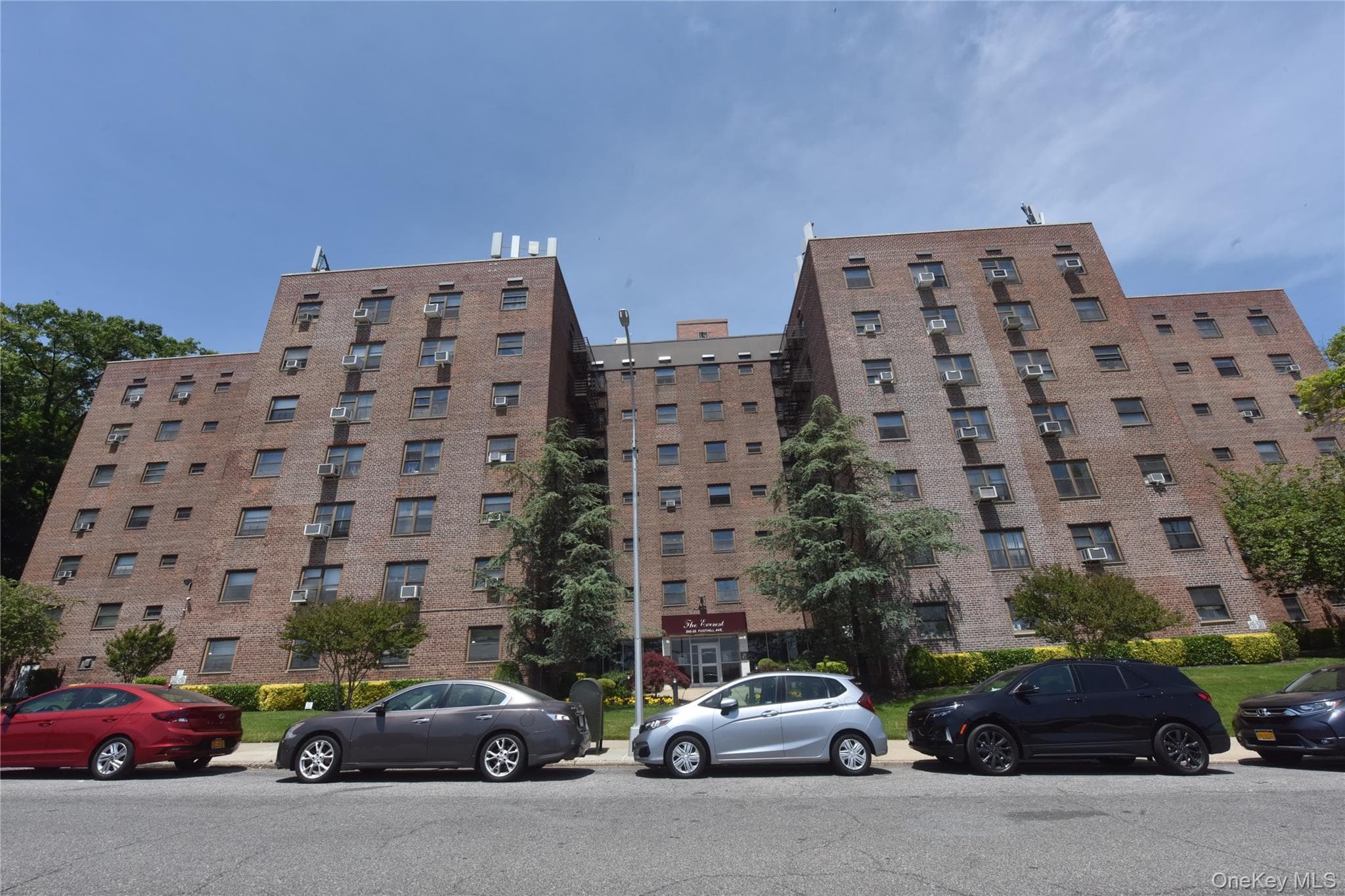 202-35 Foothill Avenue Unit: B57, Hollis
