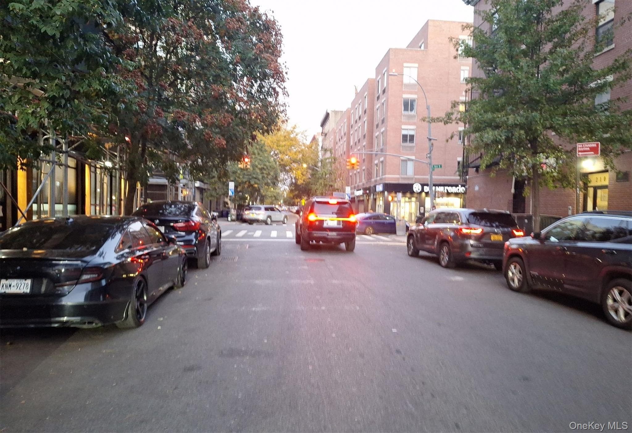 209 E 2nd Street Unit: 6 thumbnail 3