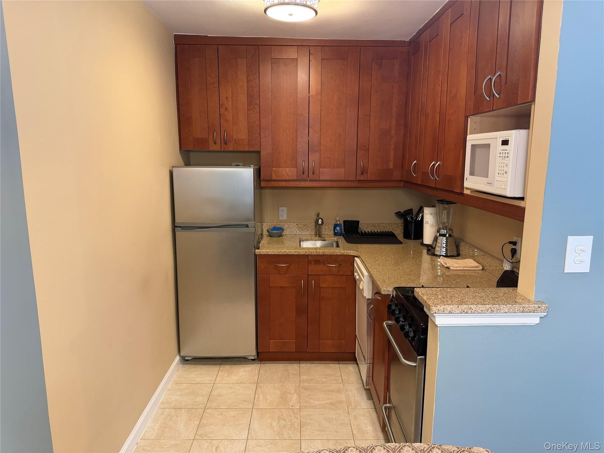 43-25 Douglaston Parkway Pkwy Unit: 4E thumbnail 8