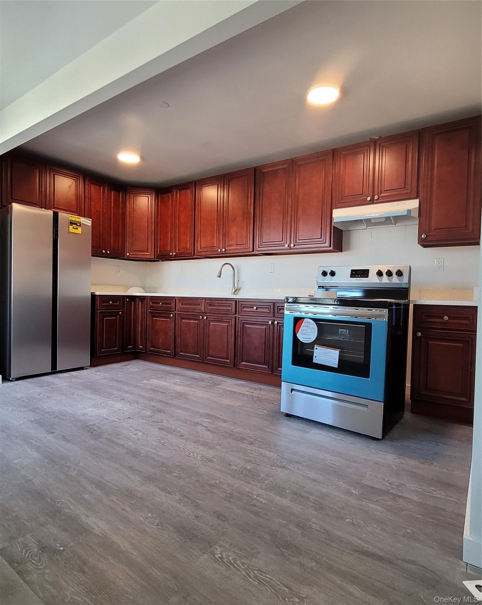3550 Laconia Avenue thumbnail 14