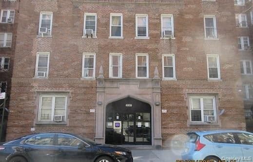 2081 Cruger Avenue Unit: 4 O photo 1