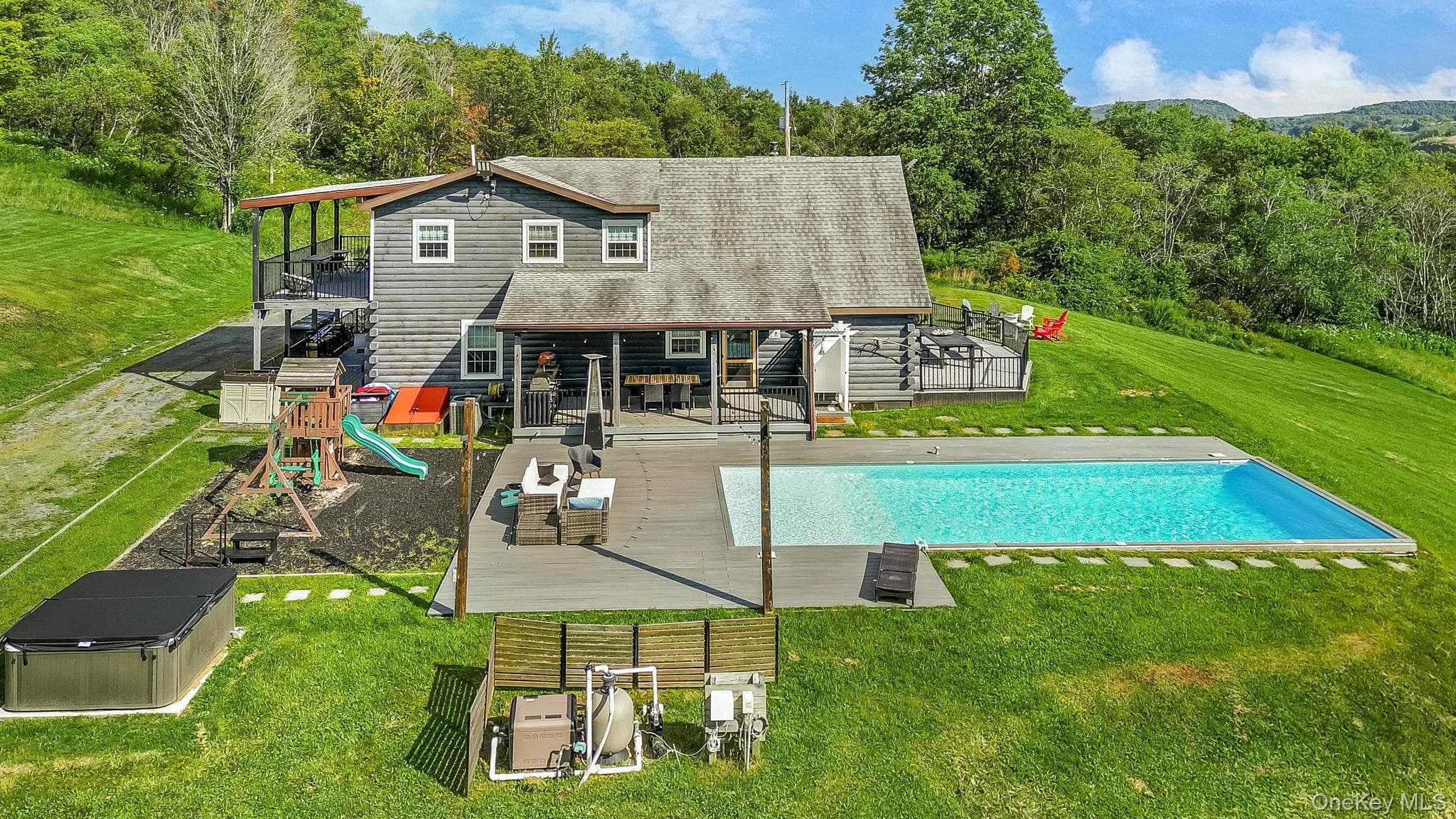 103 Breezy Hill Road Unit: 1 thumbnail 3