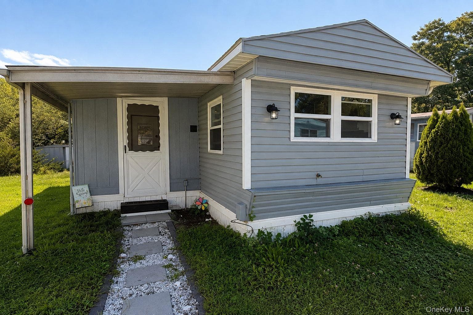16 Jennifer Court, Poughkeepsie
