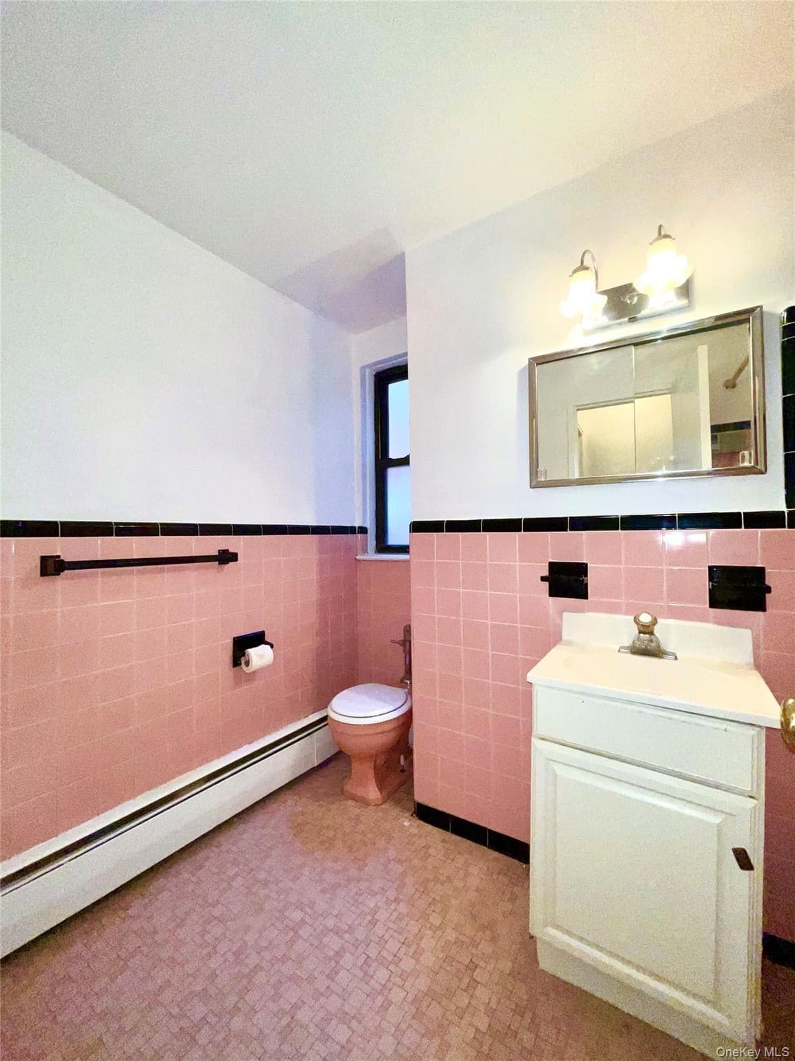 5 Oakdale Manor Unit: B18 thumbnail 17