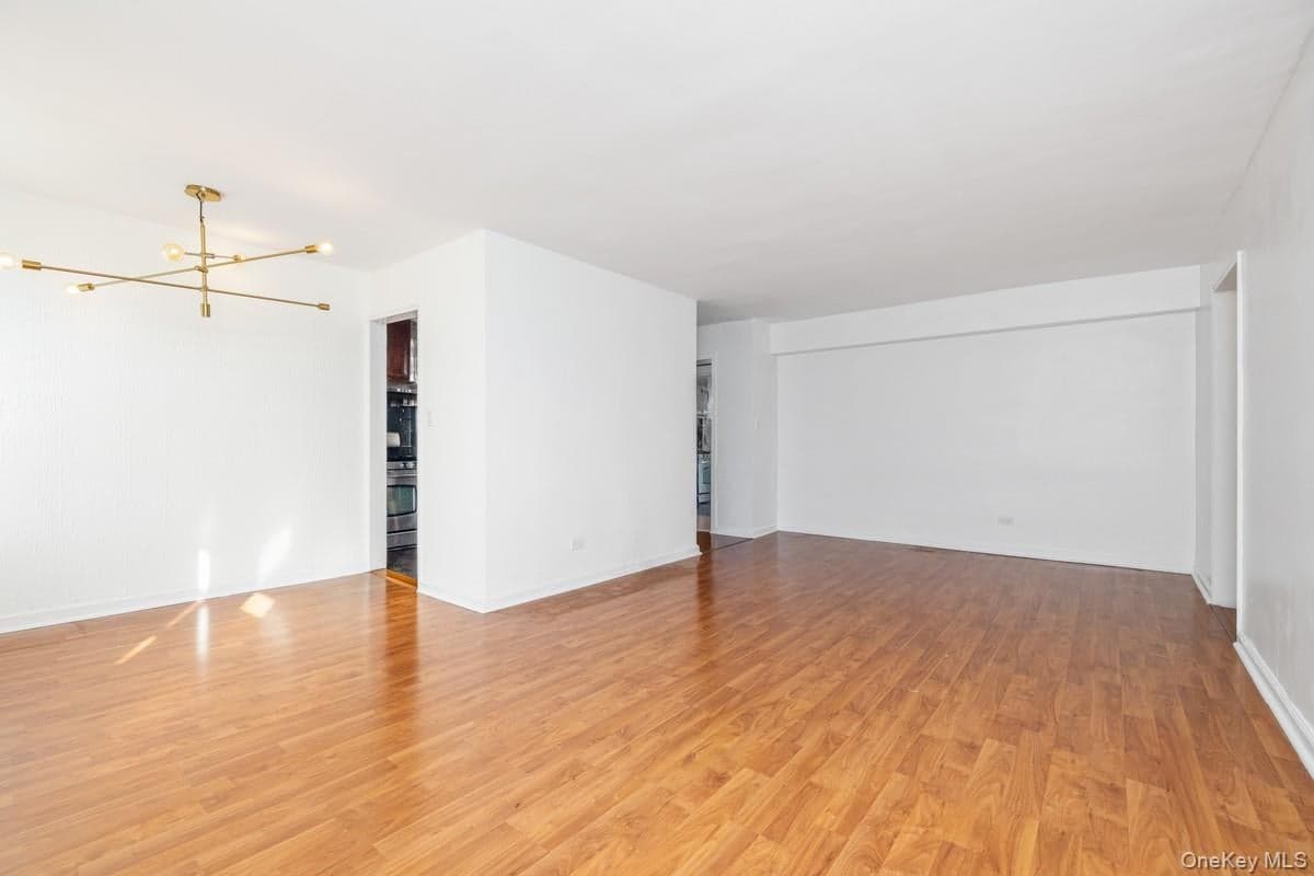 67-10 108th Street Unit: 4A thumbnail 4