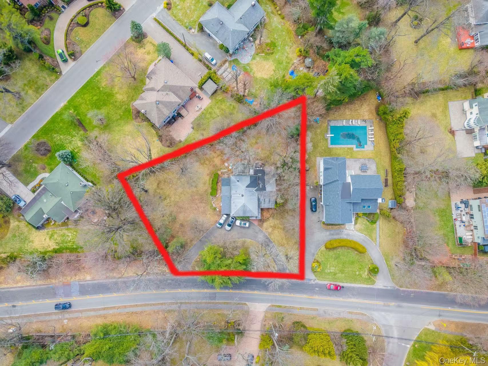71 Horace Harding Boulevard thumbnail 13