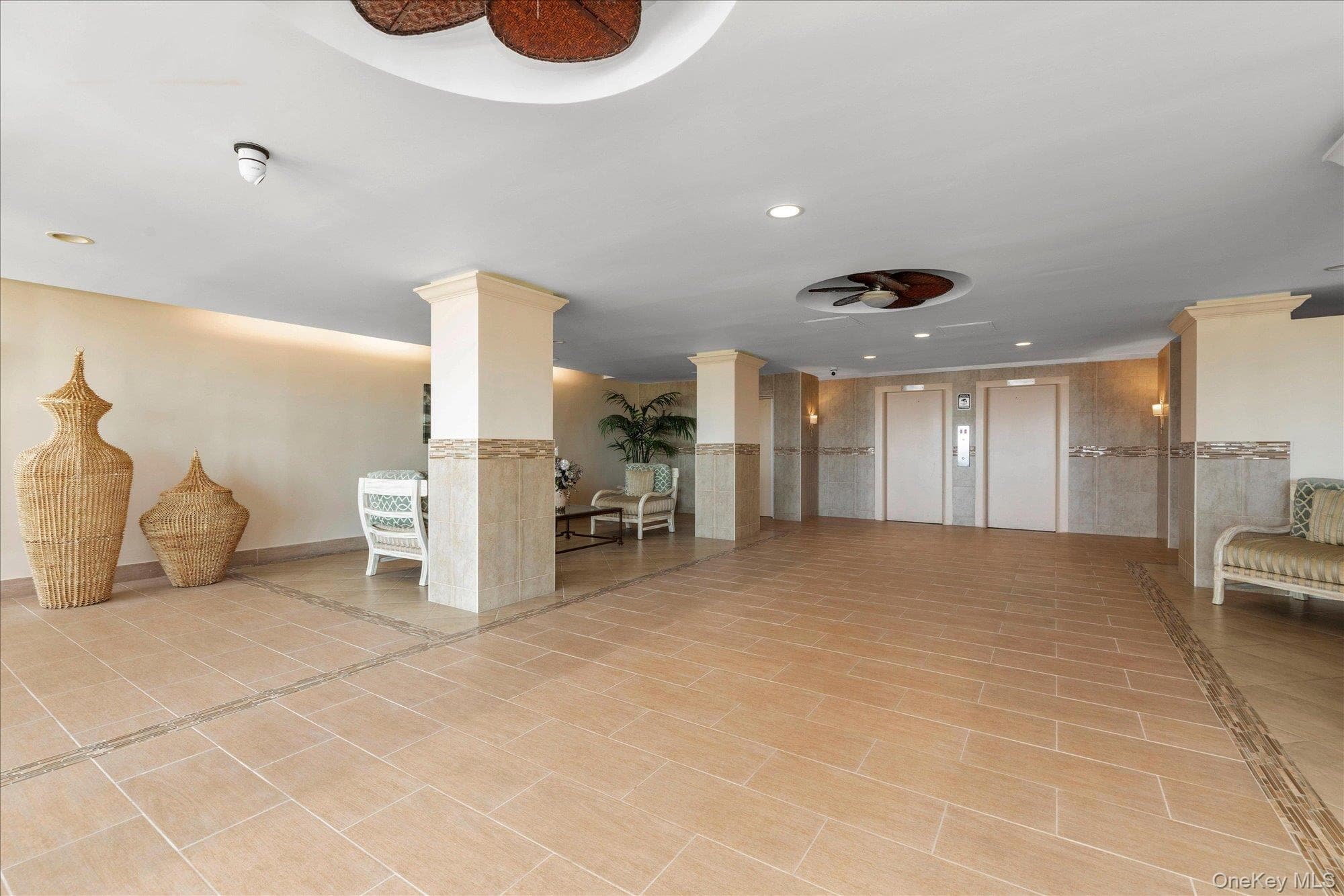 1 E Broadway Unit: 6A thumbnail 14