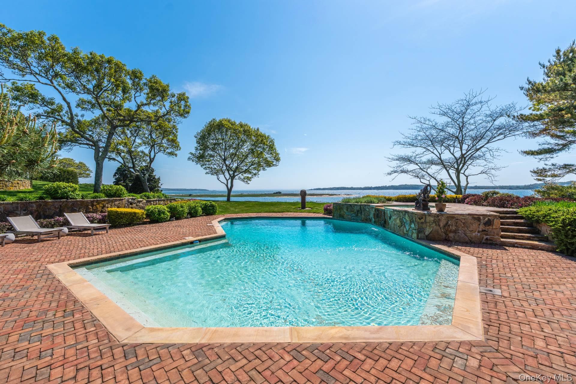 1350 W Cove Road thumbnail 14