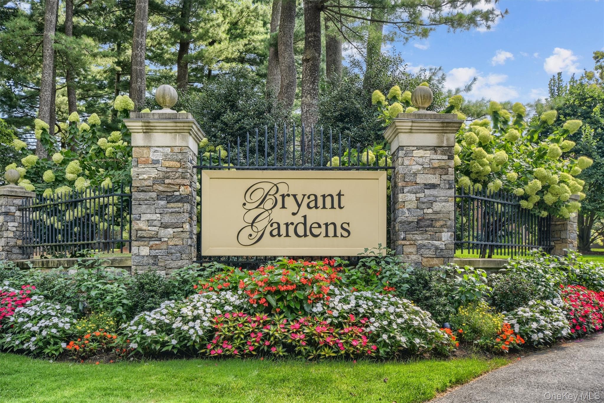 6 Bryant Crescent Unit: 1H thumbnail 6