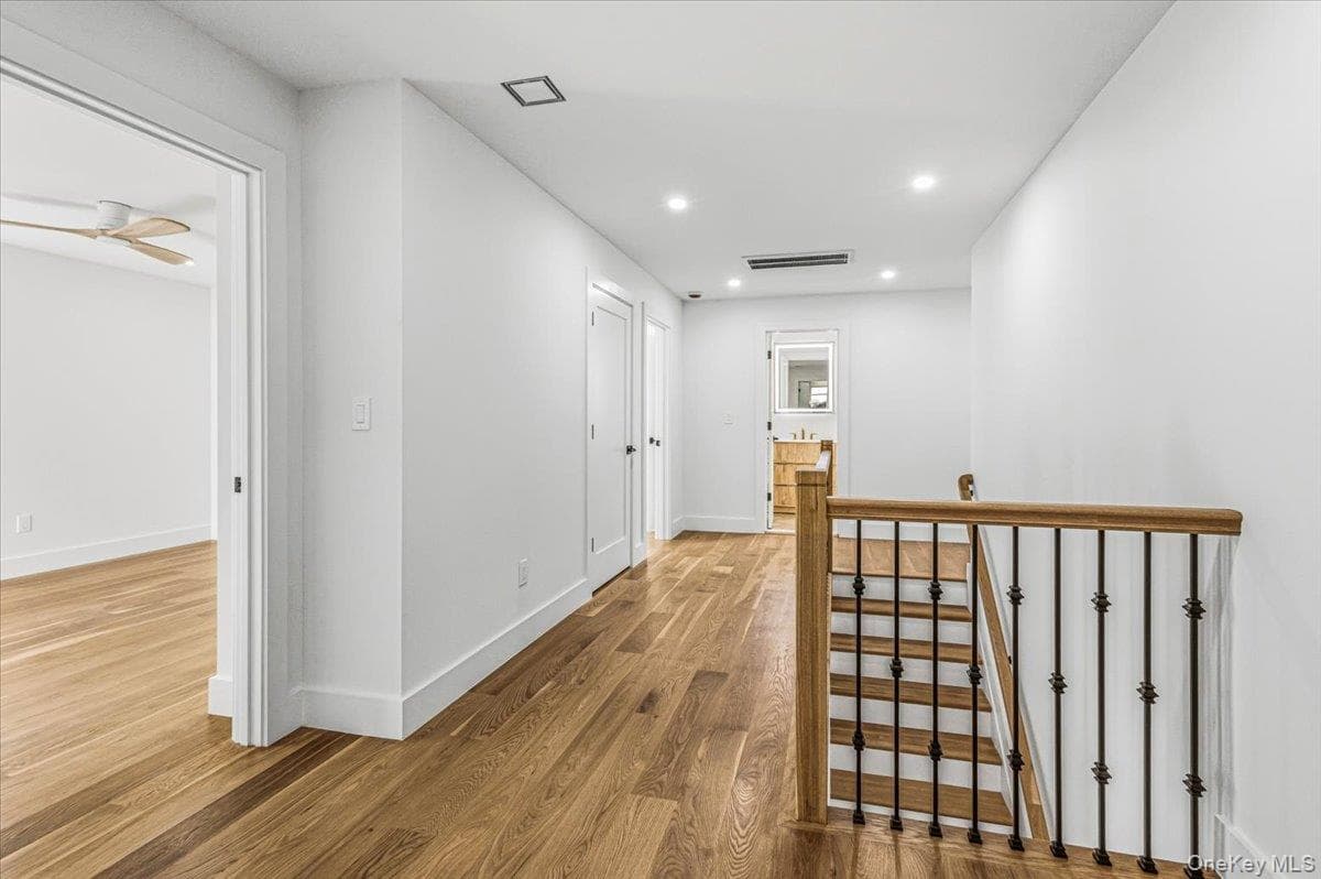 448 Coolidge Street thumbnail 25