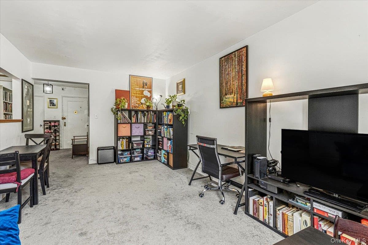 84-55 Daniels Street Unit: 2K thumbnail 5