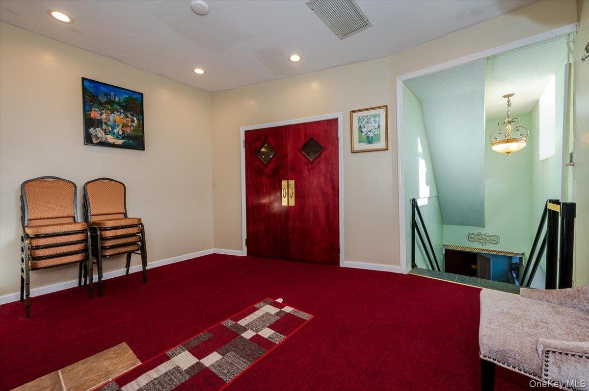 134 Jefferson ST thumbnail 13