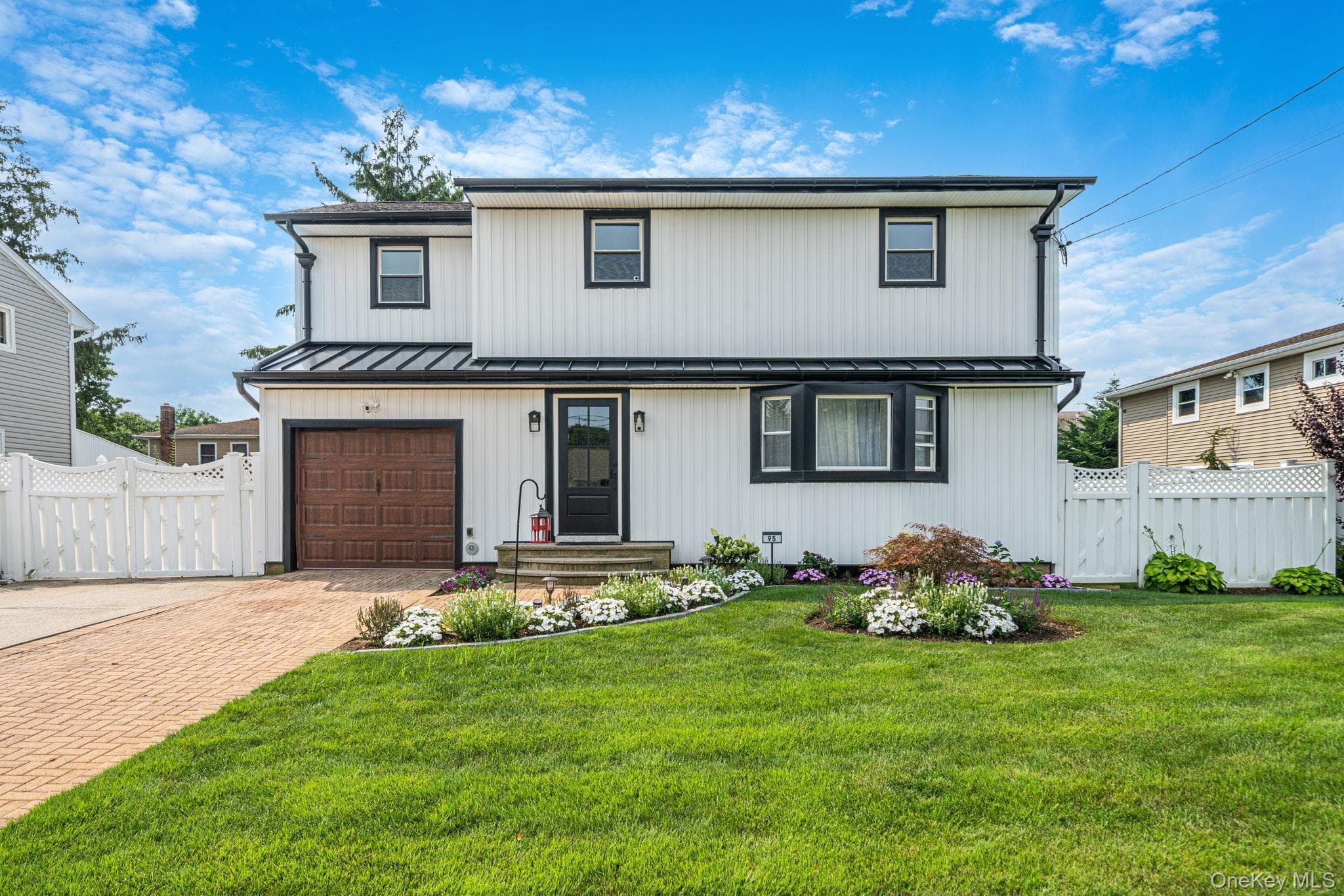 95 Colonial Drive thumbnail 2