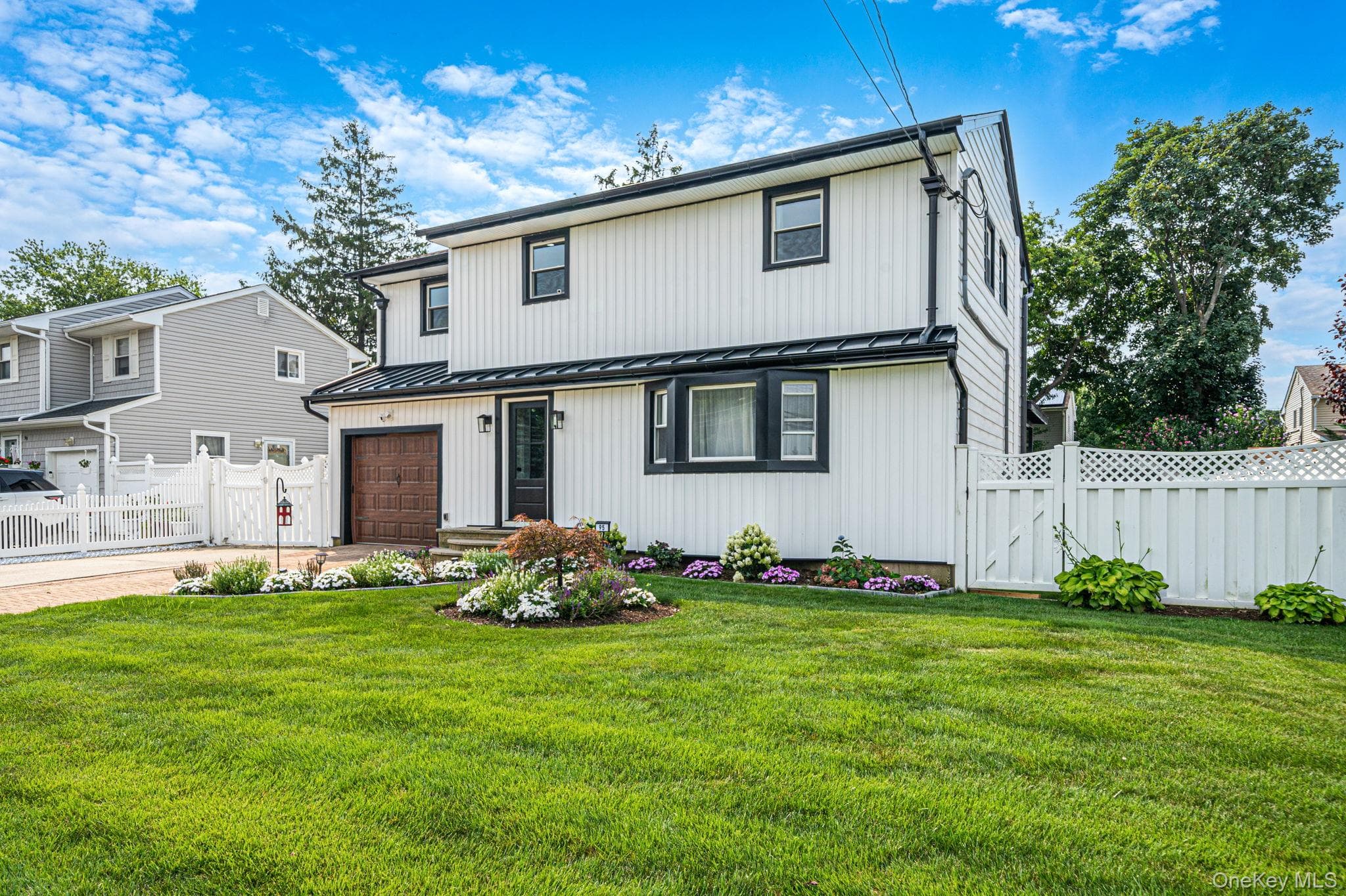 95 Colonial Drive thumbnail 3