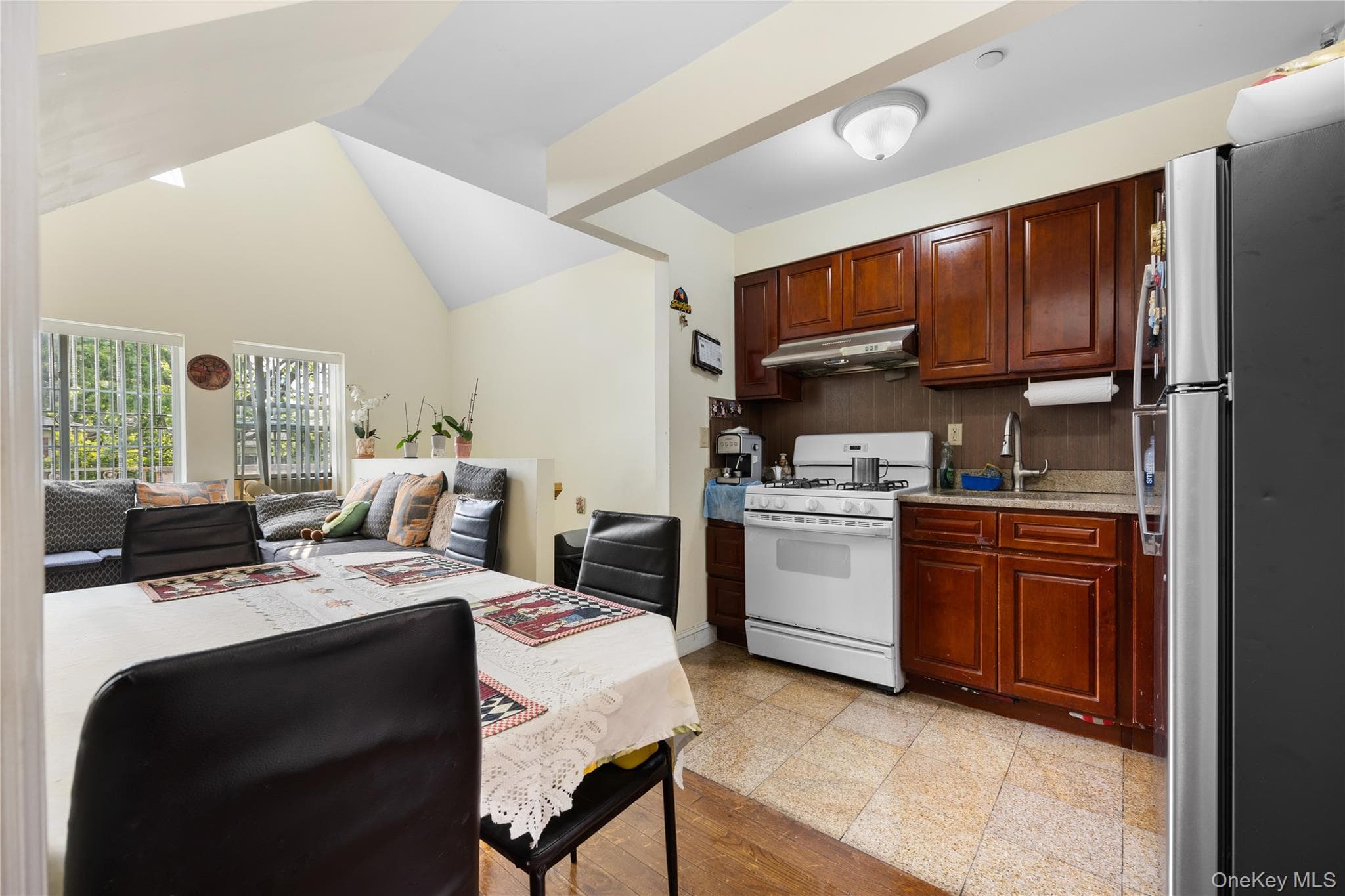 58-11 183rd Street thumbnail 9
