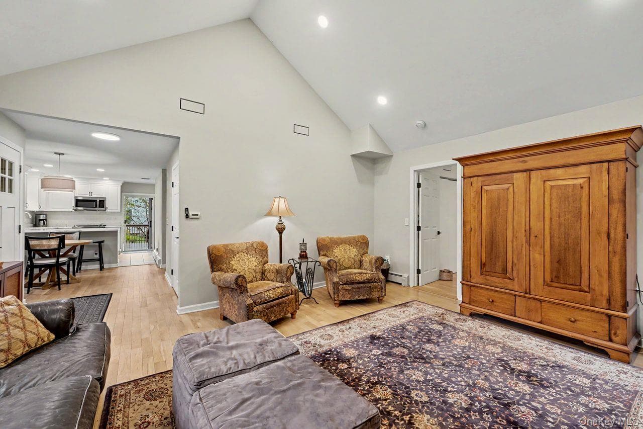 95 Clarkson Road thumbnail 15