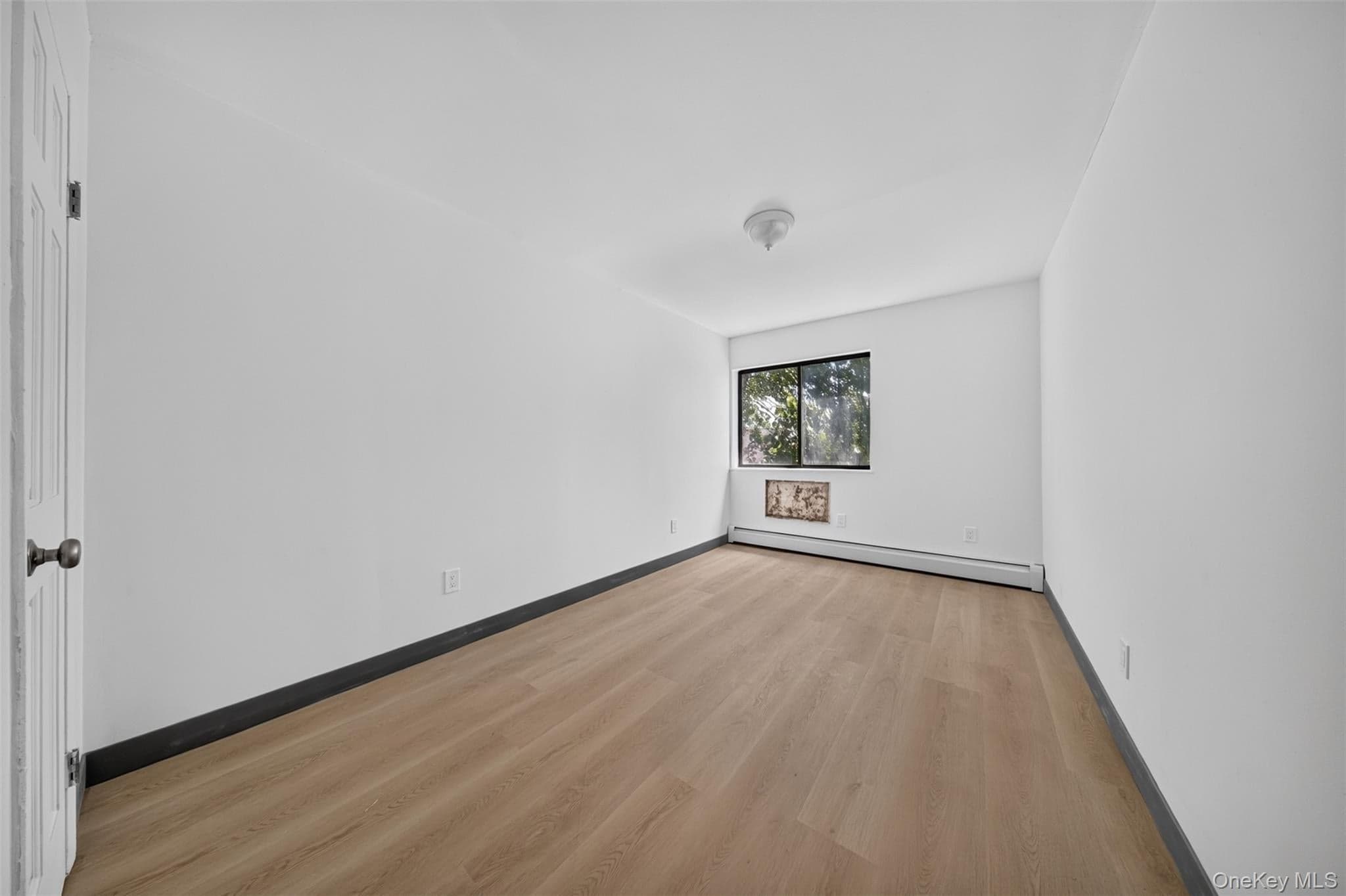 42-11 108 St St Unit: 3D thumbnail 8