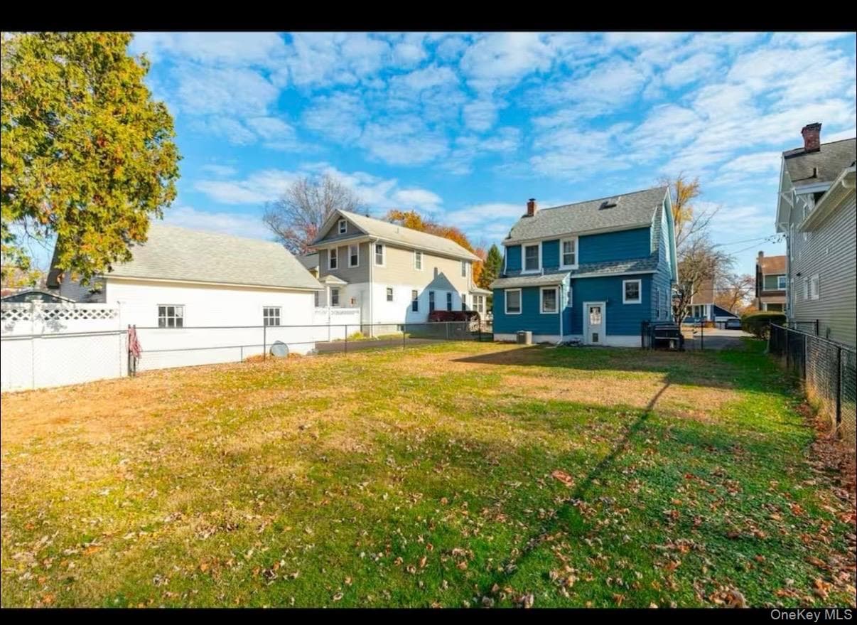10 Oakwood Boulevard thumbnail 19