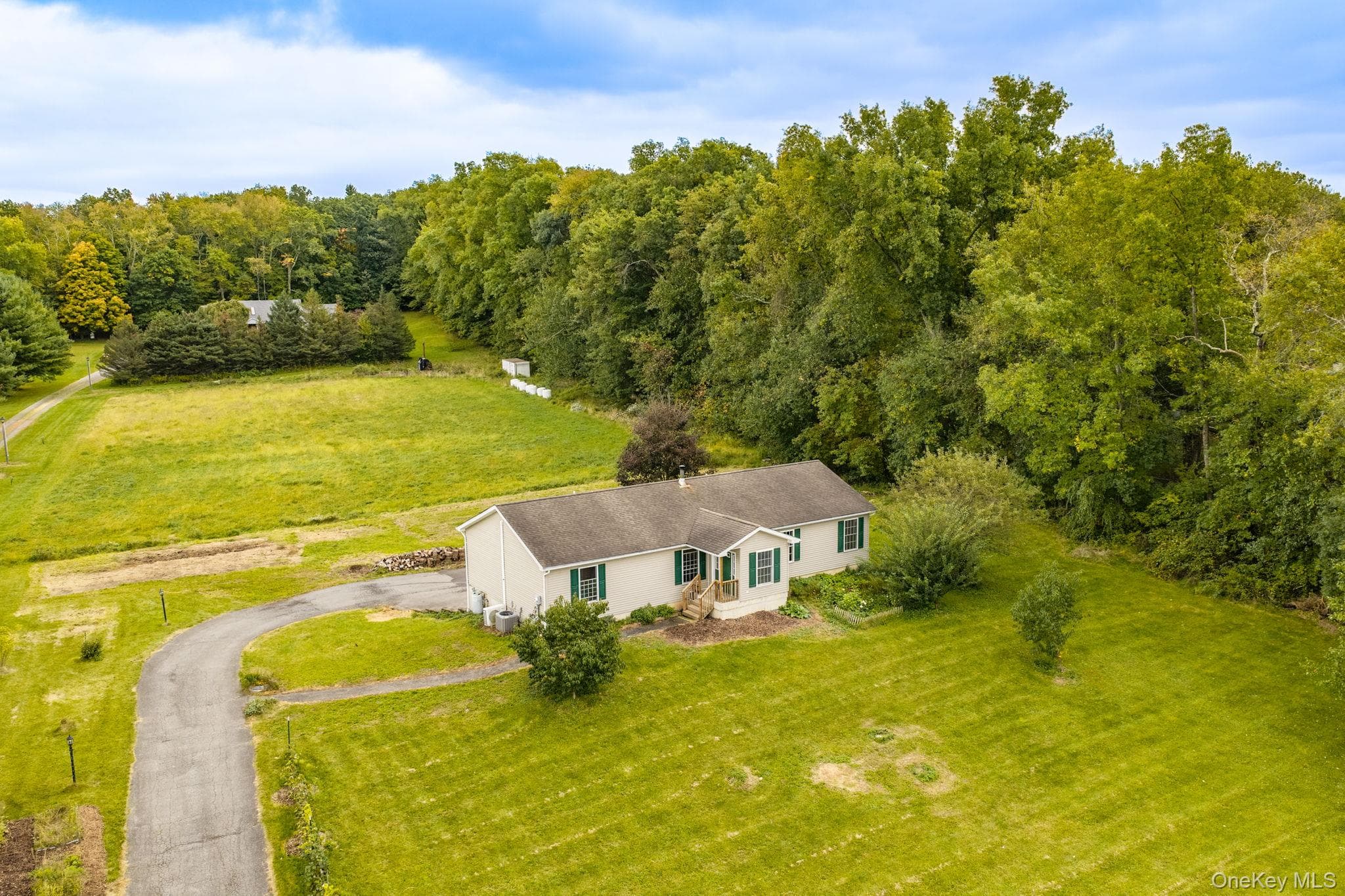 2362 Albany Post Road thumbnail 7