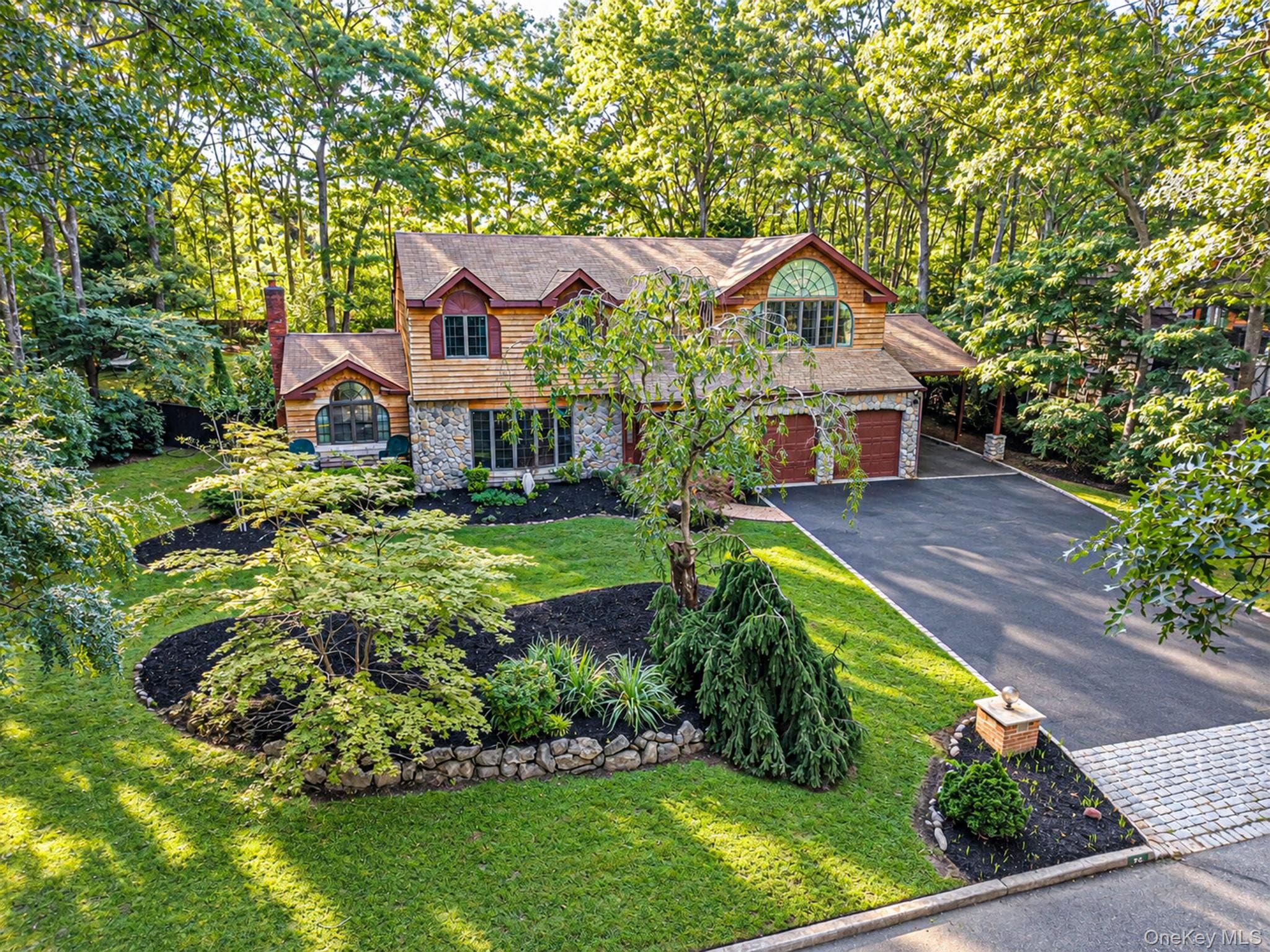35 Hastings Drive thumbnail 2