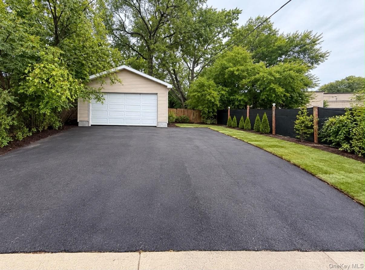 2423 Albany Street Schenectady ST thumbnail 13