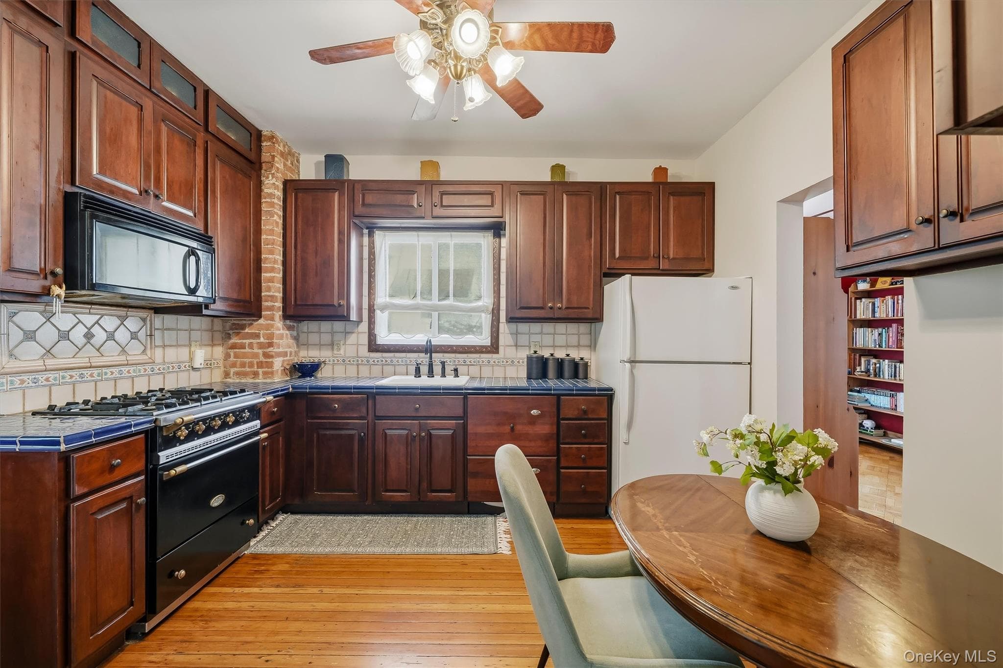 308 Nelson Avenue thumbnail 9