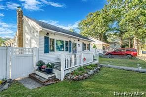 32 Pine Tree Drive thumbnail 3