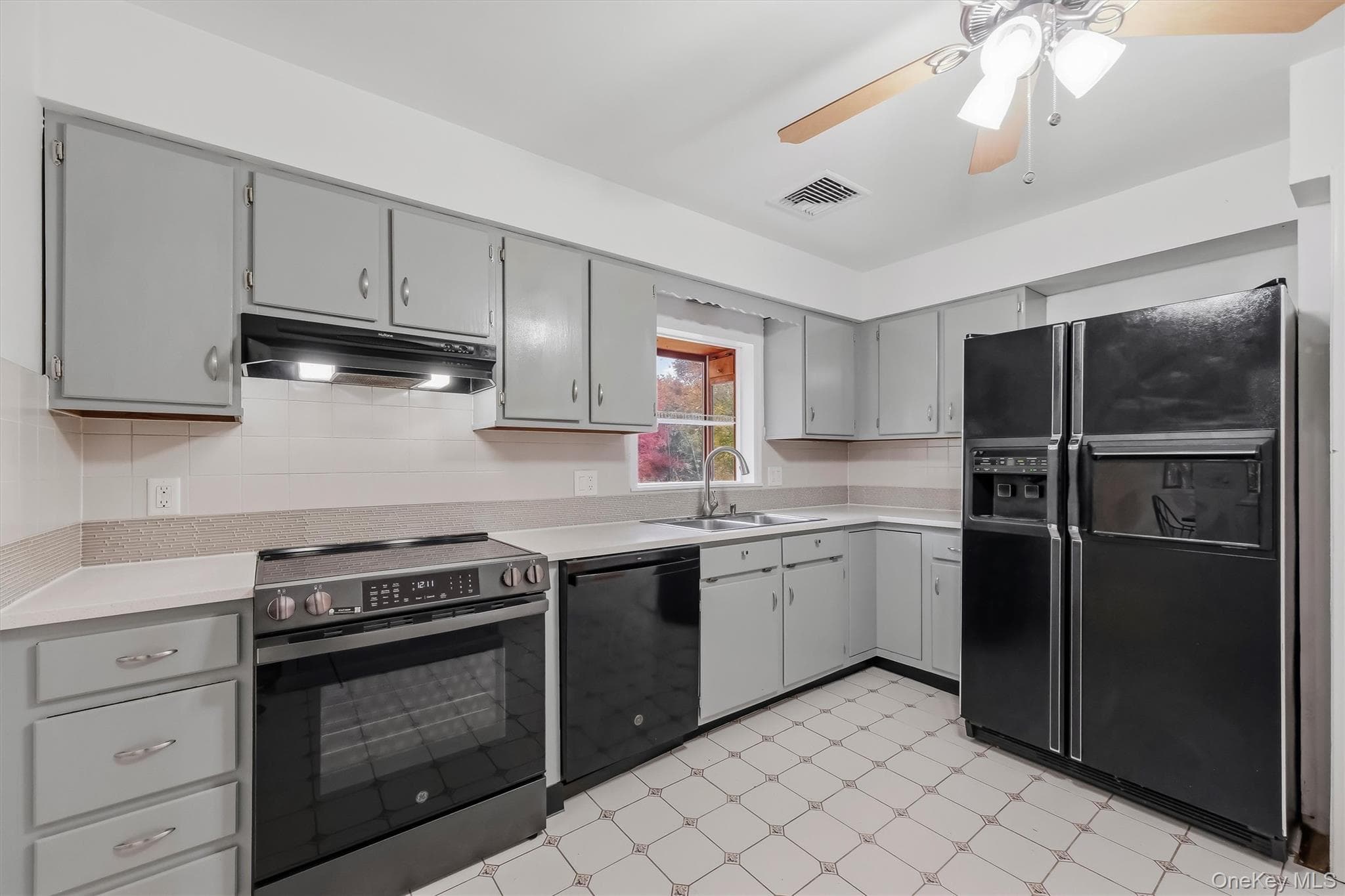 127 Croton Avenue thumbnail 10
