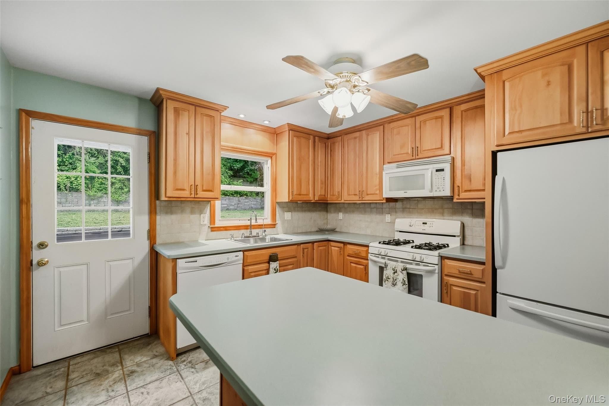 55 Orange Terrace thumbnail 12